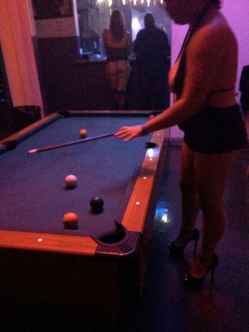 what is a swingers club like at XXX photo